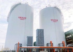 industrial gas storage tank